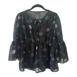 𝅺Lucky Brand Women's Size M Swiss Dot Floral Lace Top